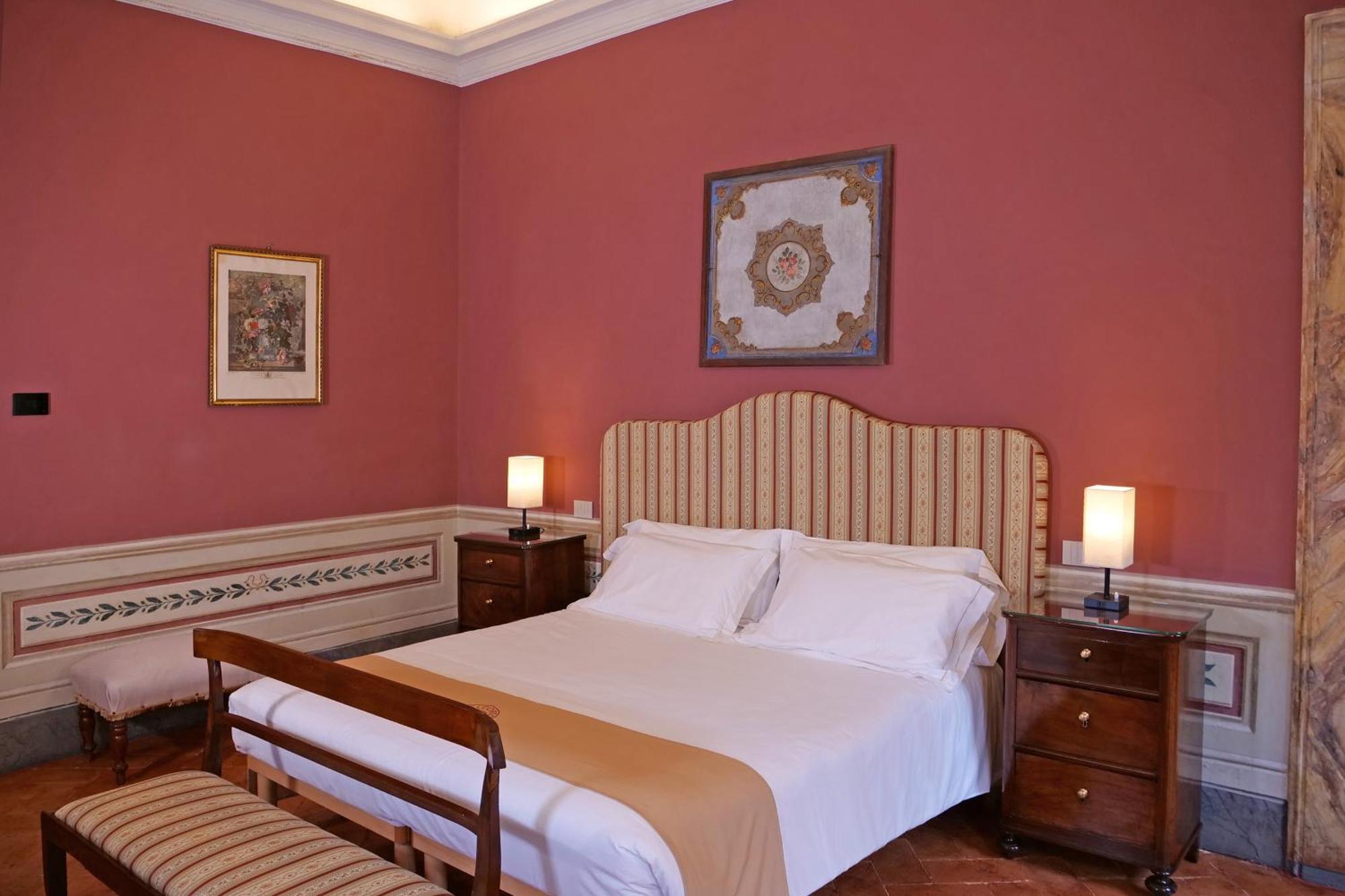 Delcorto Suites Монтепульчано Экстерьер фото